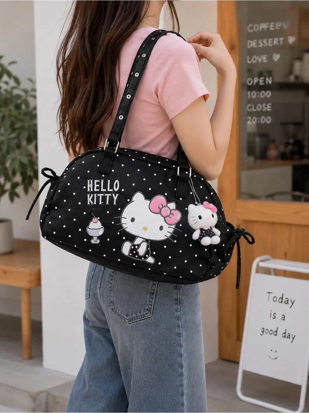 Hello Kitty Black Polka Dot Shoulder Bag with out charm